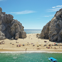 Pros--Cons-of-Living-in-Cabo-San-Lucas